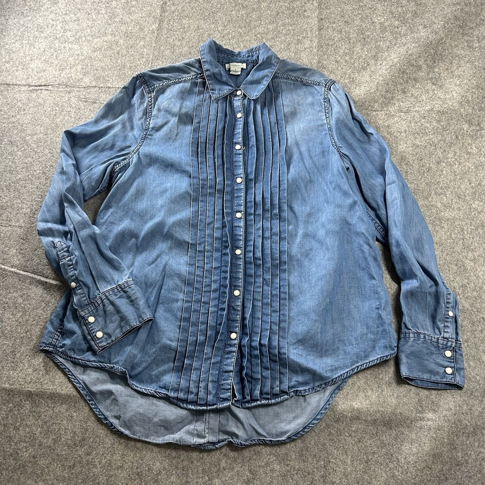 Sundance Top Women's Small Chambray Denim Blue Western Pearl Snap Pintuck